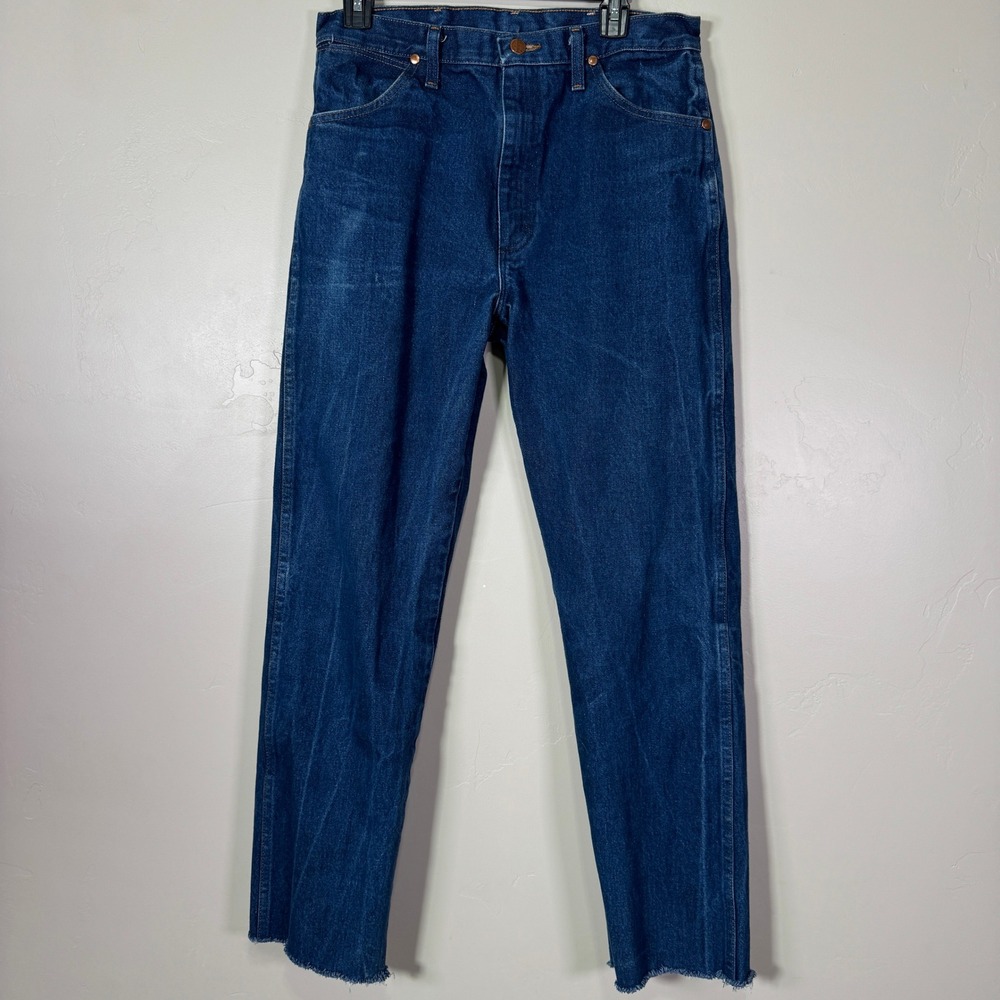 Wrangler Jeans Mens 32x29 Blue 13MWZ Cowboy Cut Raw Hem Western cowgirl BOHO